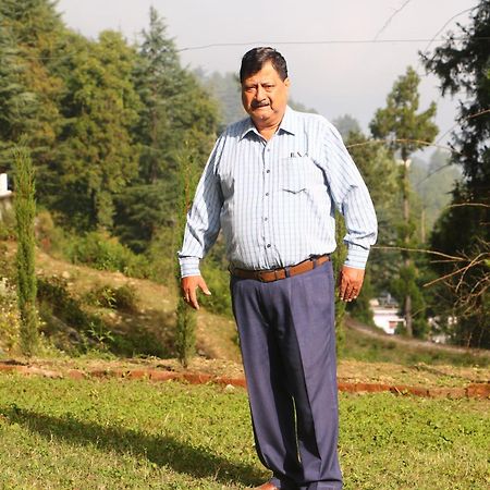 The Deodar Inn Pauri Eksteriør billede
