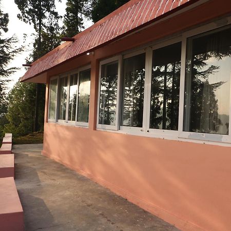 The Deodar Inn Pauri Eksteriør billede