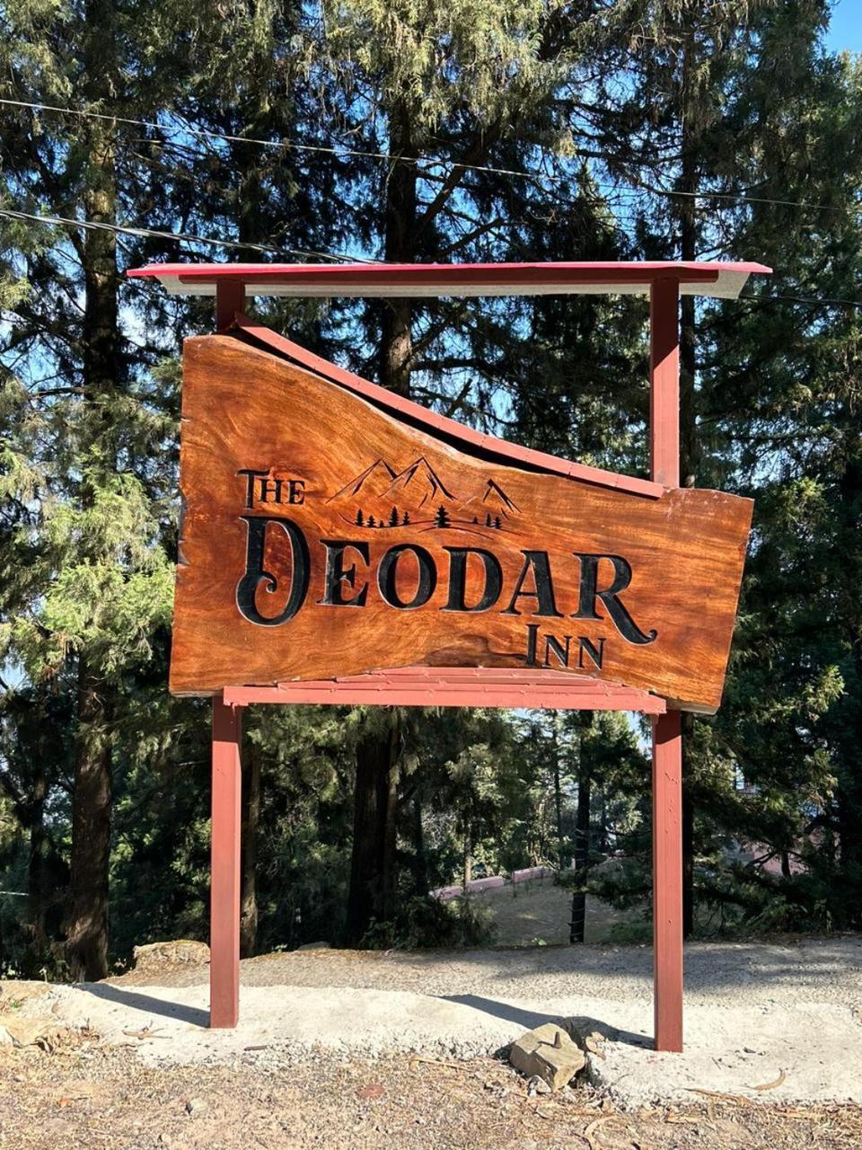 The Deodar Inn Pauri Eksteriør billede