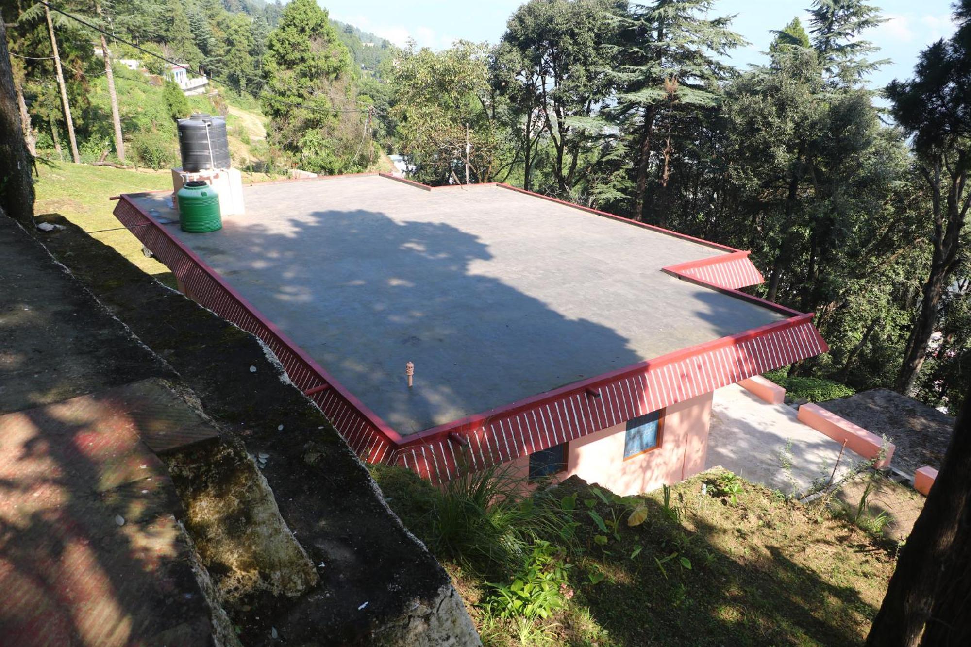 The Deodar Inn Pauri Eksteriør billede