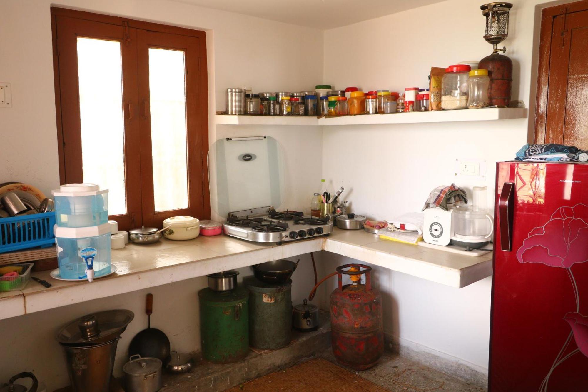 The Deodar Inn Pauri Eksteriør billede